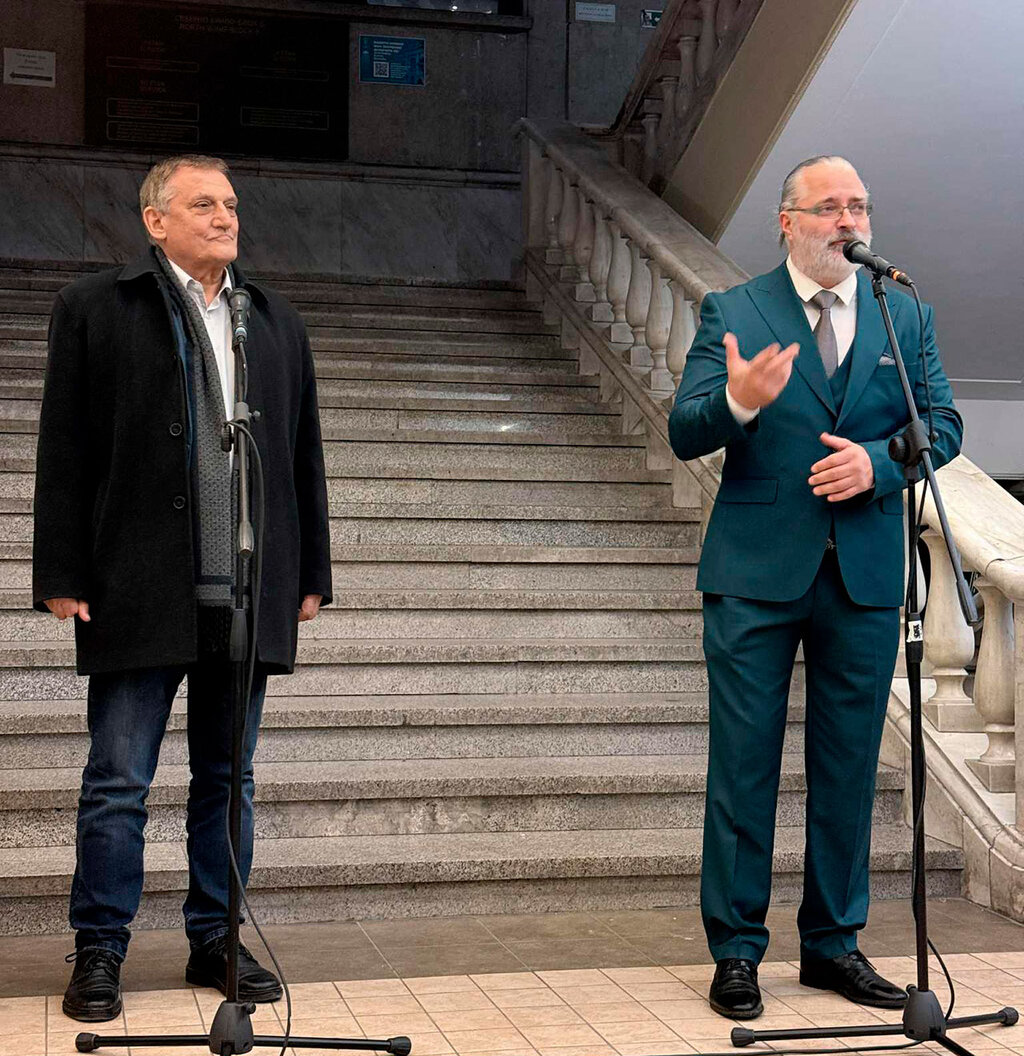 Проф. Милен Замфиров, декан ФНОИ, и архитект Диков, председател САБ