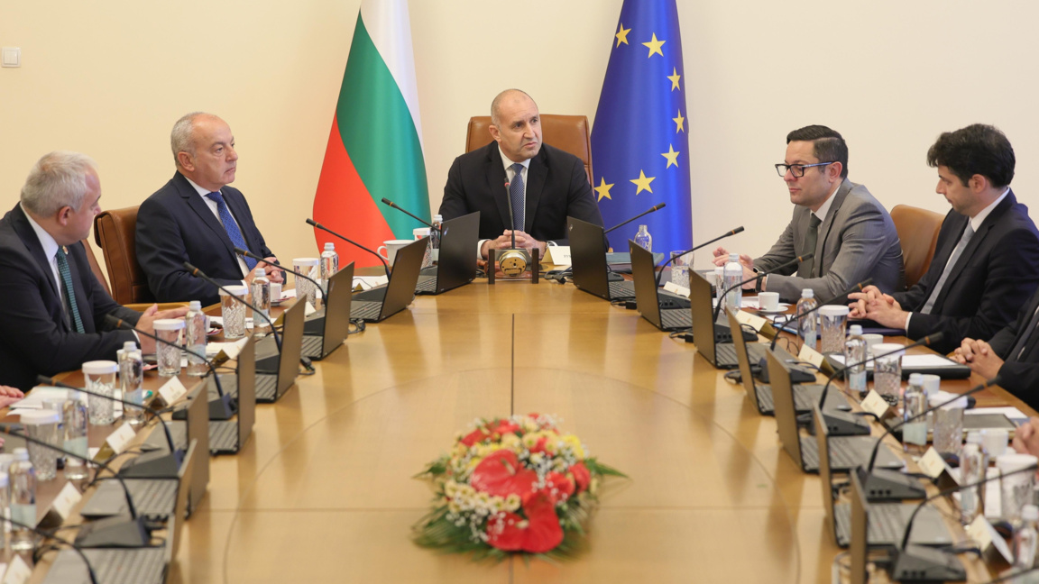 Правителството провежда редовното си седмично заседание