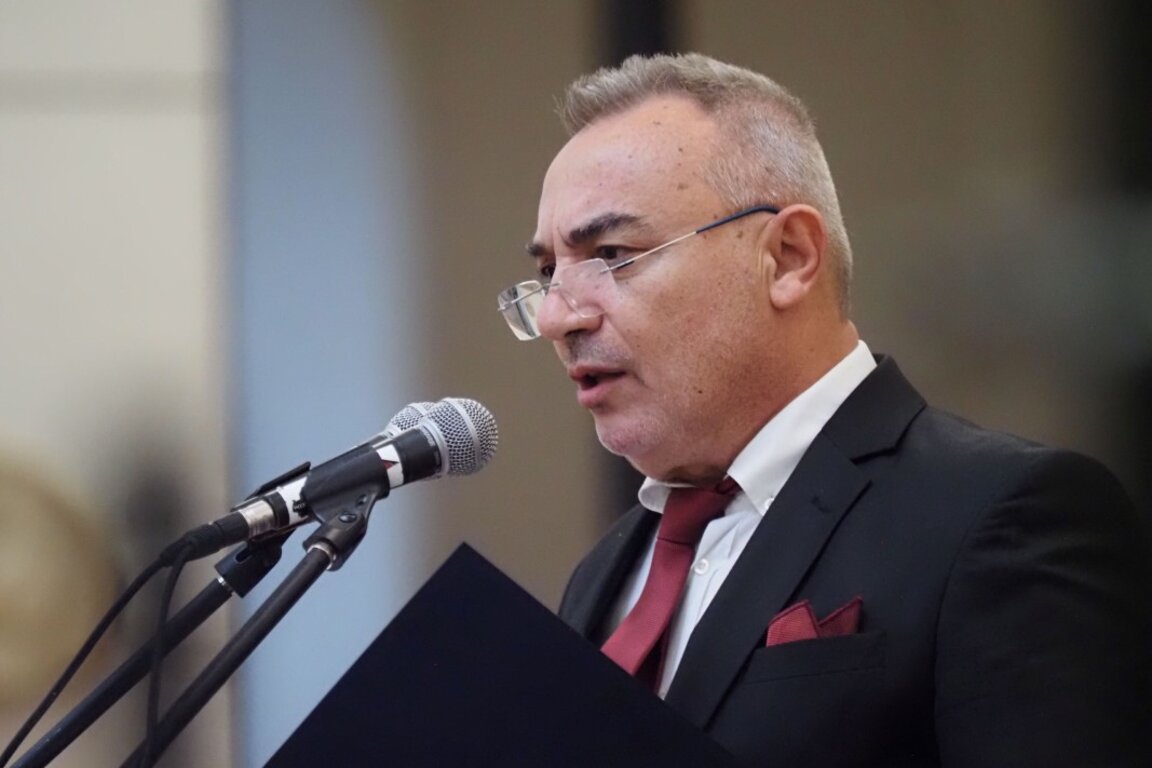 Крстју Крстев