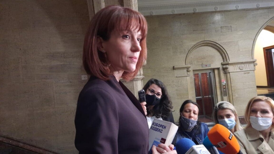 Comienzan los preparativos para el voto por máquina en la segunda vuelta de las elecciones municipales