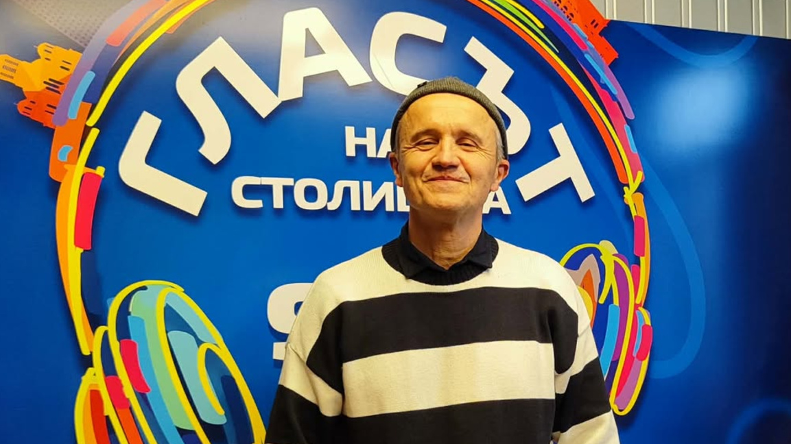 Петко Славов представя новата си песен - "Ретроспекция"