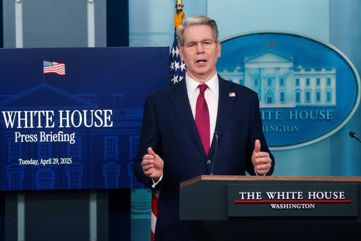 Министърът на финансите на САЩ Скот Бесент