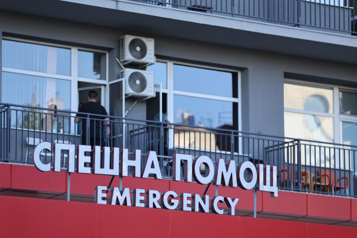 Из болнице Пирогов отпуштена девојчица повређена у пожару у Кочанима