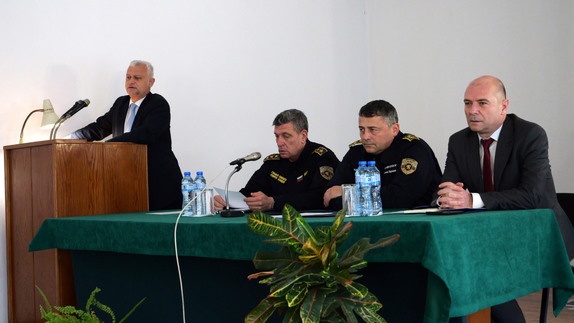 Вътрешният министър посети варненската полиция