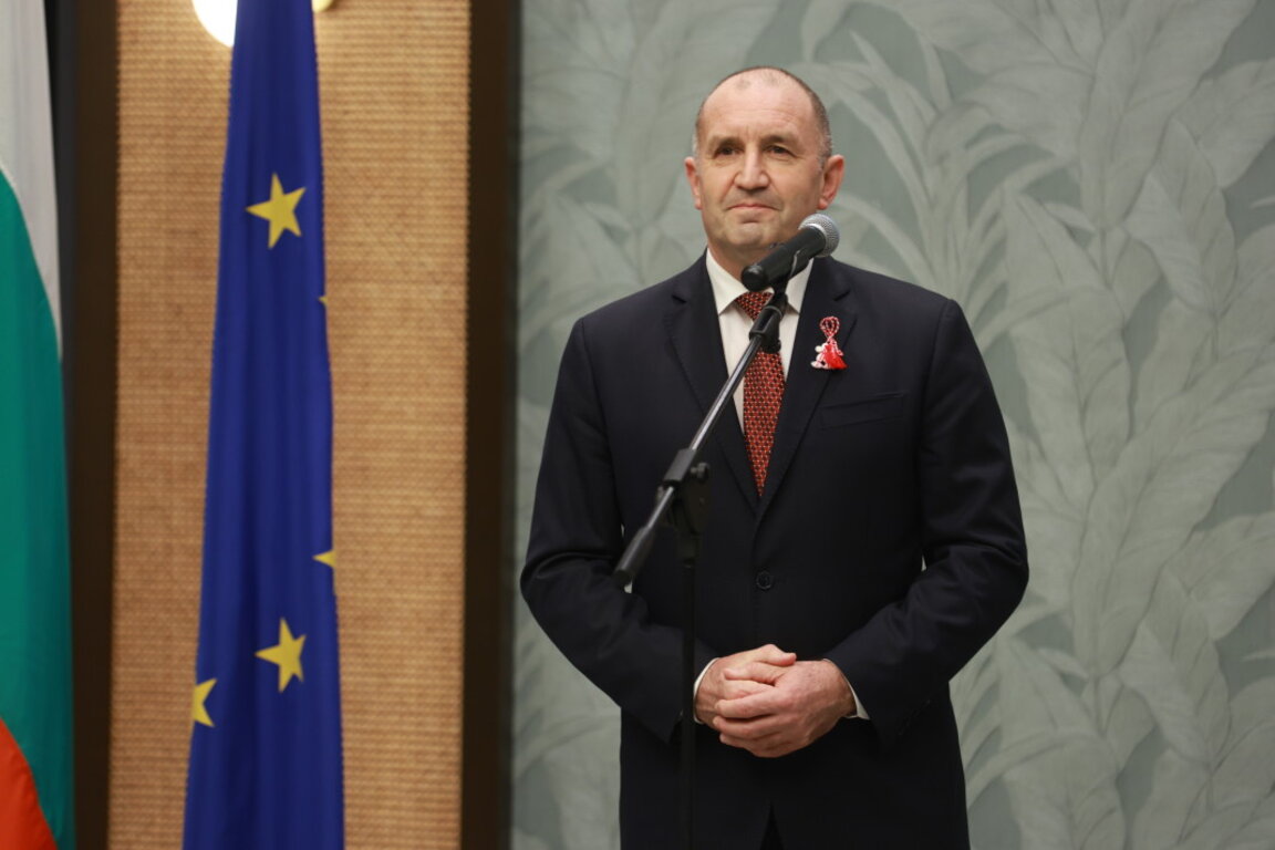 Румен Радев
