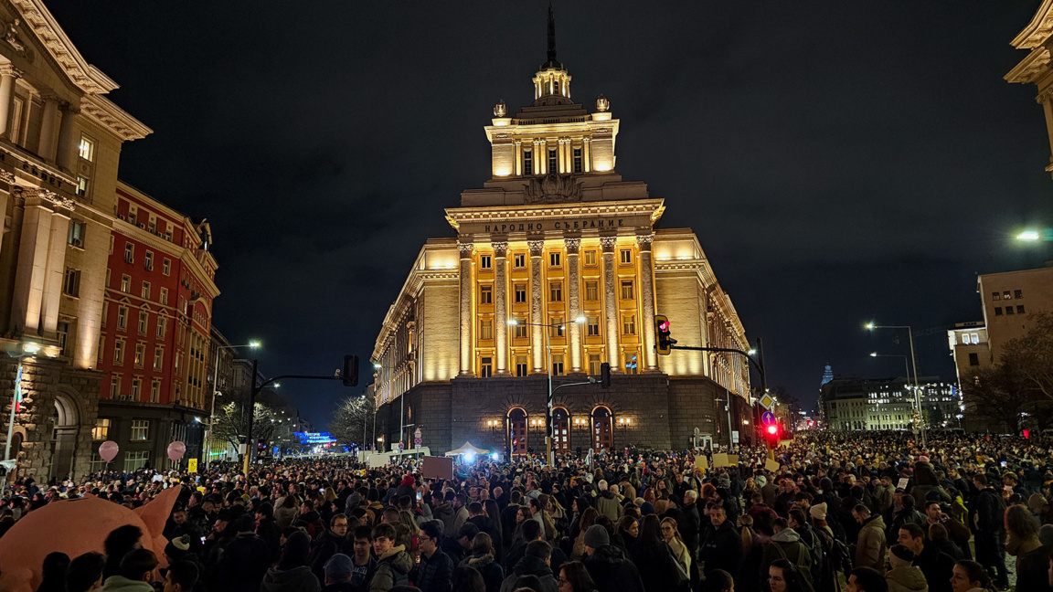 Pas tensionit në "trekëndëshin e pushtetit"  Buxheti i vitit 2026 u ngri