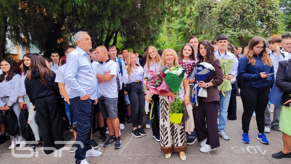 ПГ "Проф. д-р Асен Златаров" Видин започва учебната година