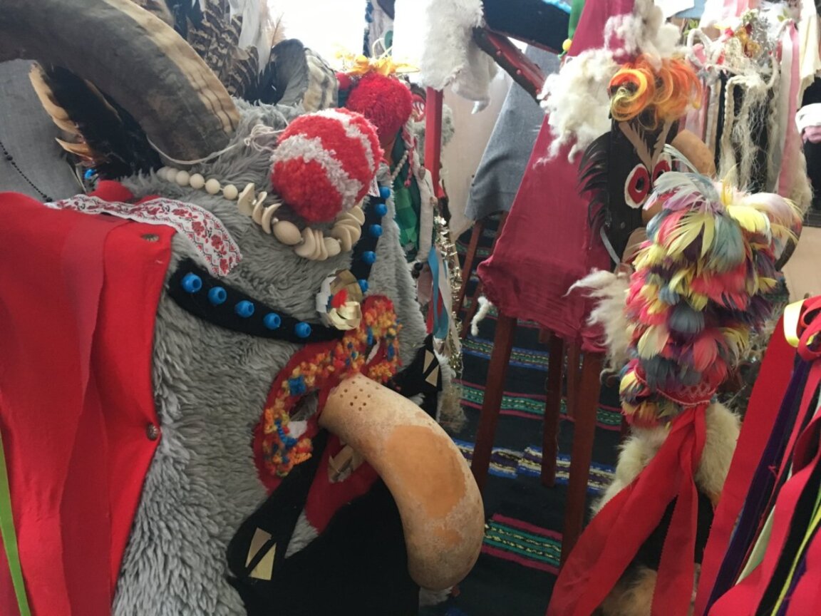 Тайни колекции, споделени наследства