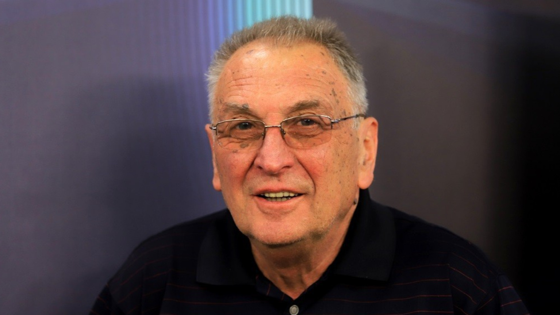 Владимир Перев