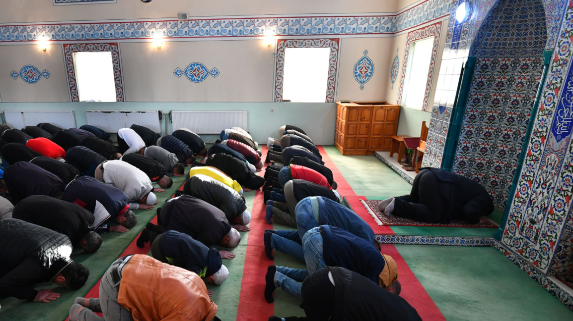 Cuma öğleden sonra