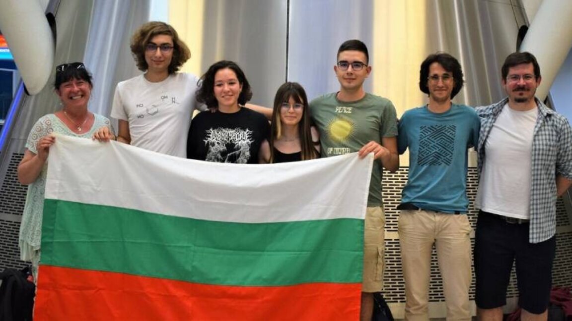 Снимка: Сдружение на олимпийските отбори по природни науки