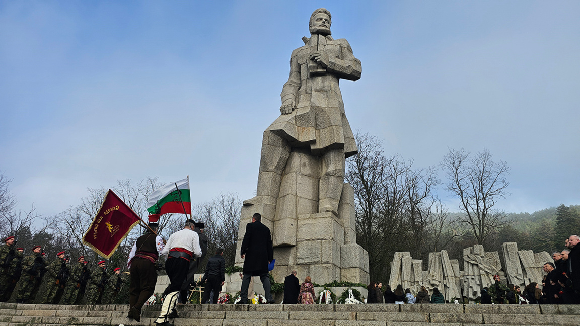 The monument of Hristo Botev in Kalofer.