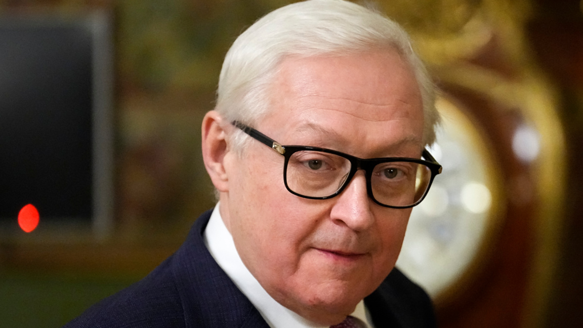 Москва неизбежно ще постигне целите си в Украйна, посочи зам.-министърът на външните работи на Русия Сергей Рябков в интервю за американския телевизионен канал ABC News.