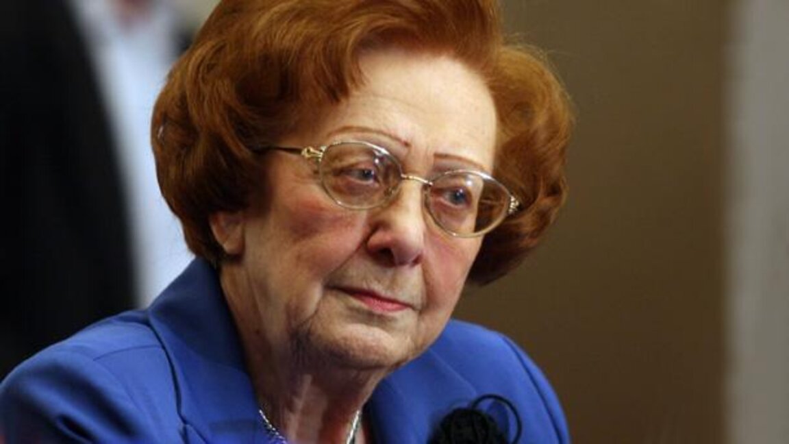 Леда Милева