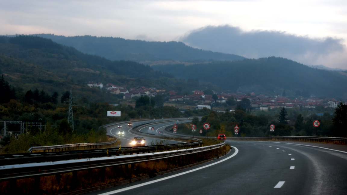 Traffic is normal at all border crossings