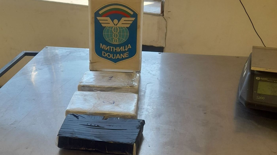 Кокаин за €300 000 заловиха на "Капитан Андреево"