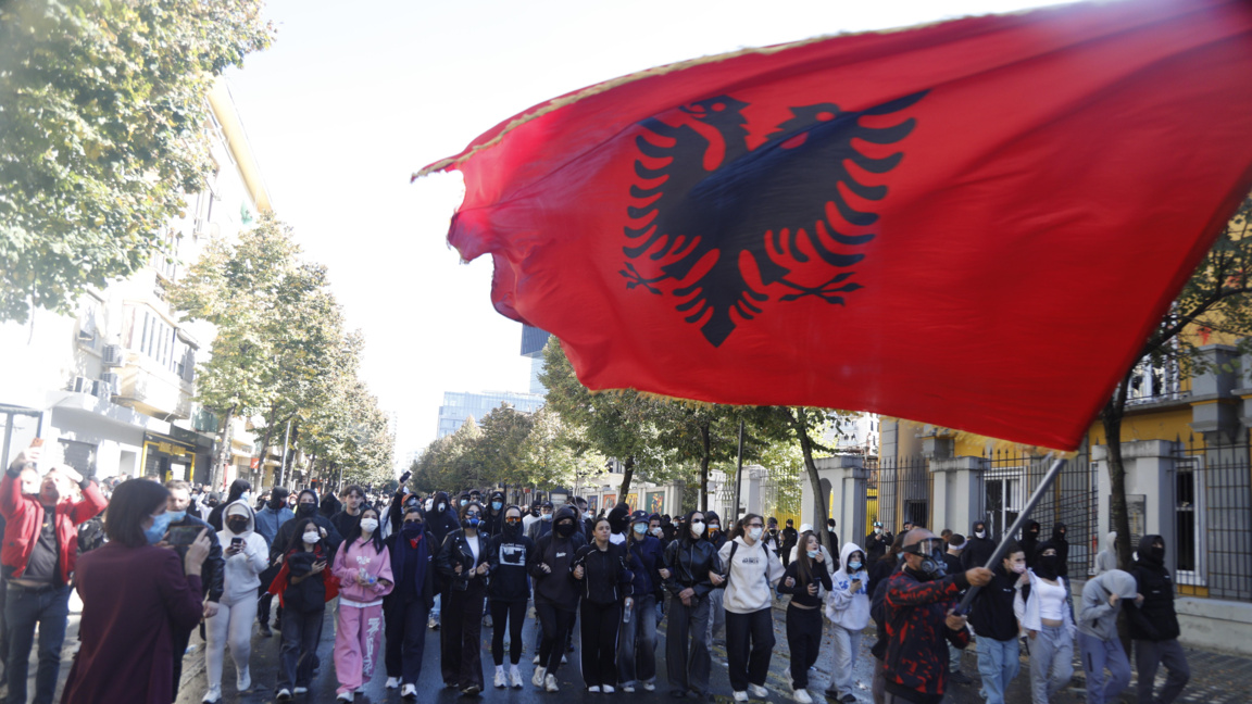 Продължават протестите в Албания
