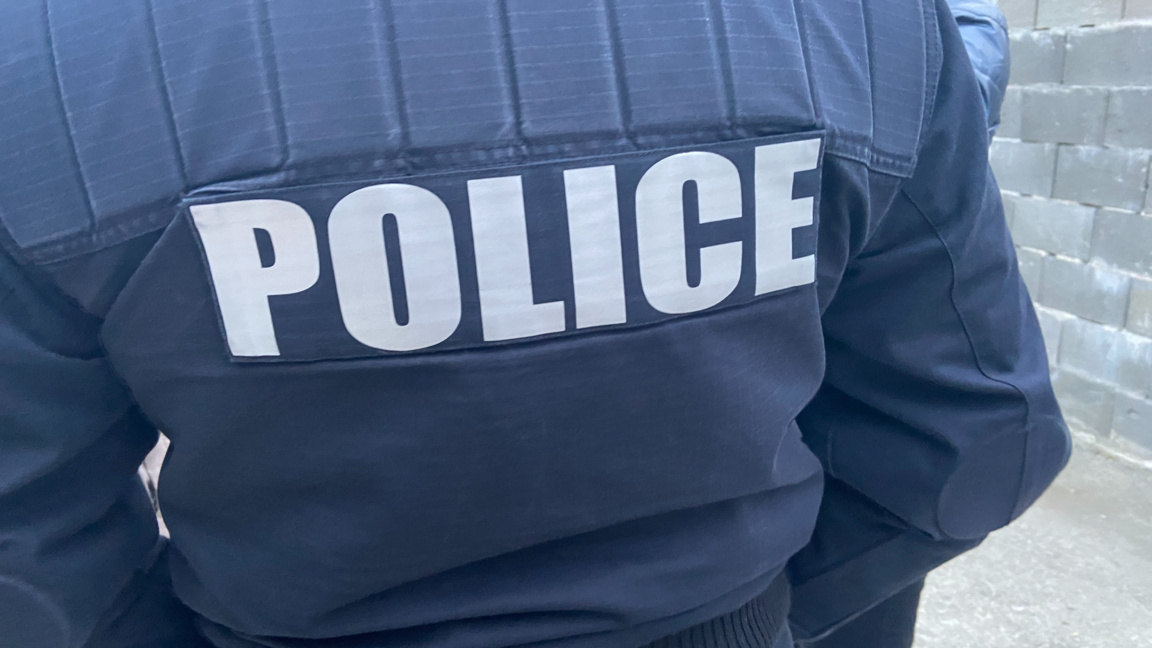 Задържаха 43-годишен бургазлия за серия вандалски атаки срещу коли в "Славейков"