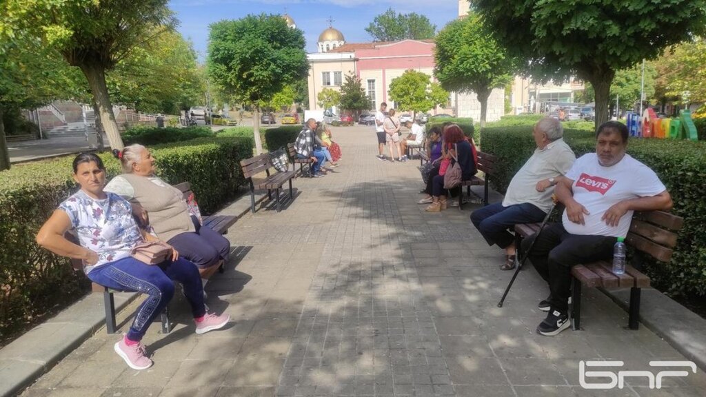 В Лясковец се тревожат за еврото, но не ходят на разяснителна среща