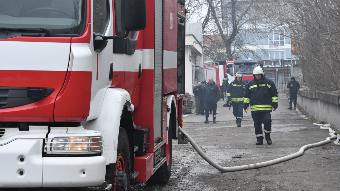 Una mujer falleció en un incendio en el pueblo de Golyam Devesil