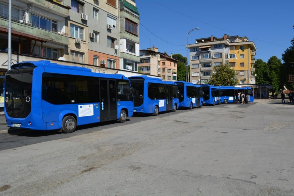 Първите електрически автобуси вече са в Монтана