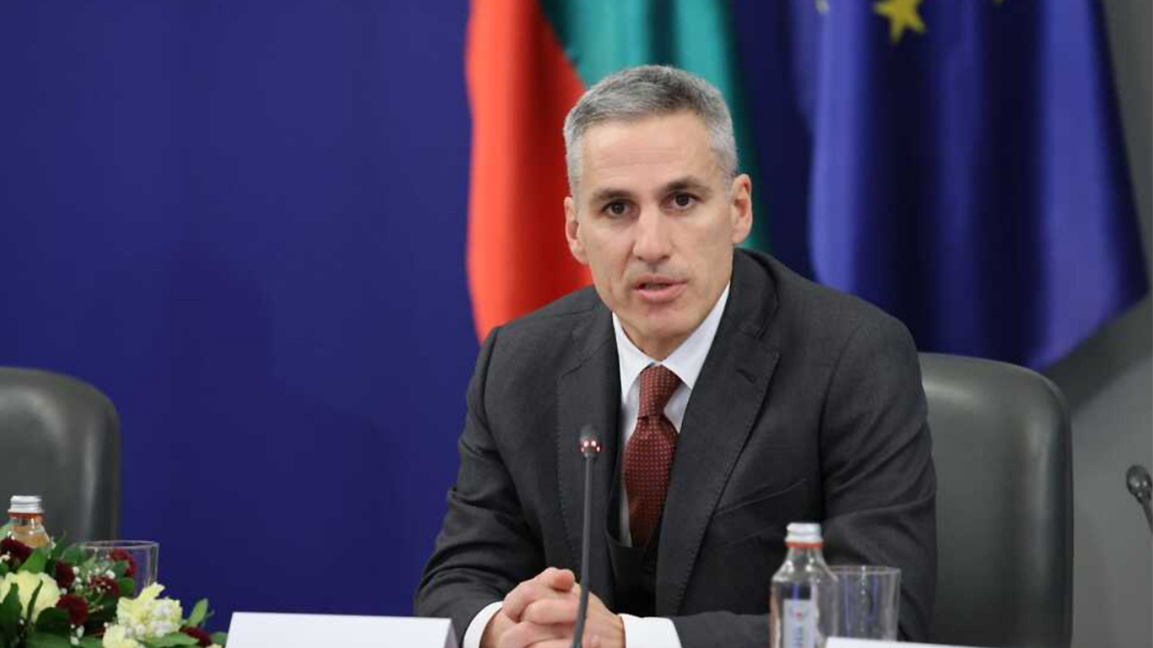 Правителството работи по цялостен пакет от мерки заради войната в Близкия изток