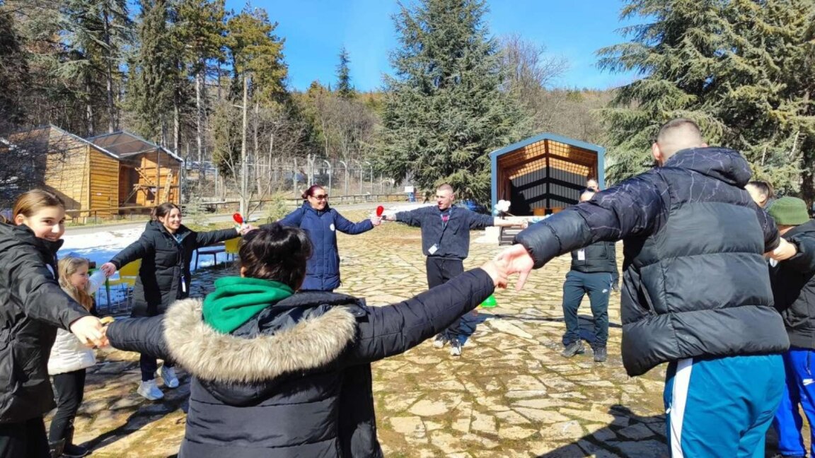 Бъдещи педагози се включиха в инициатива по повод Световния ден на редките болести