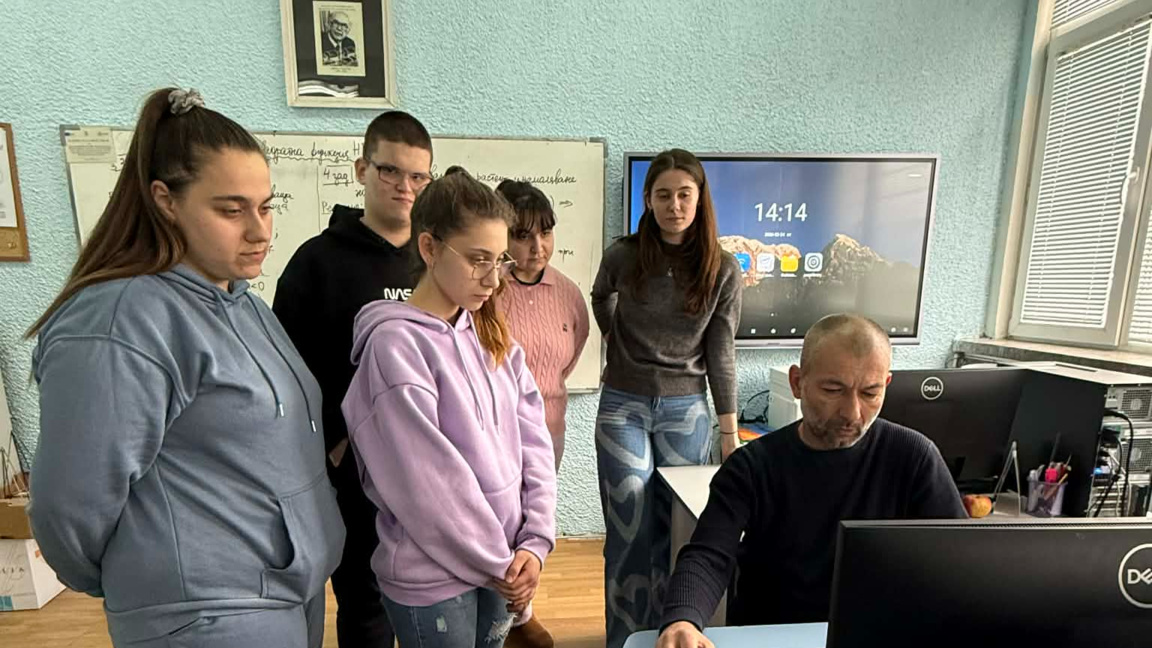 Изнесен урок по радиожурналистика се състоя в Кула