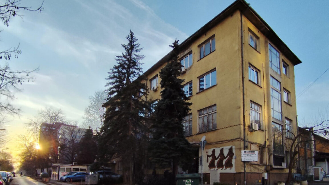 Сградата на "Балкантон" остава, Терзиев ще промени заповедта за ПУП