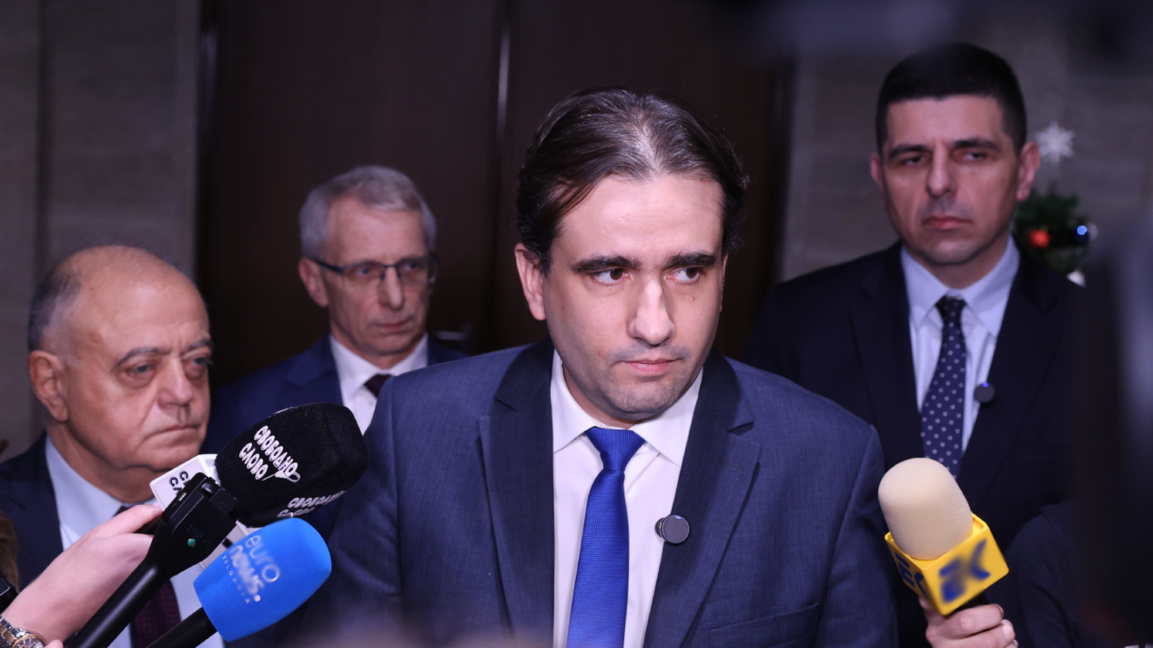 Божидар Божанов