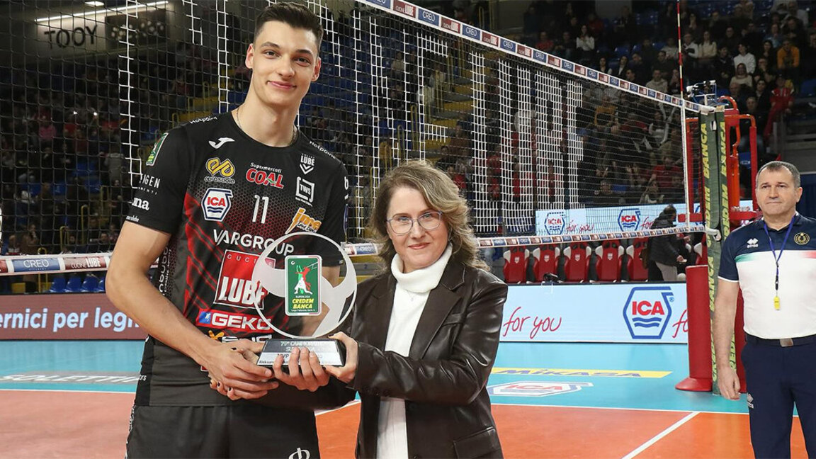 Aleksandar Nikolov - most valuable player in the Italian Volleyball League for December