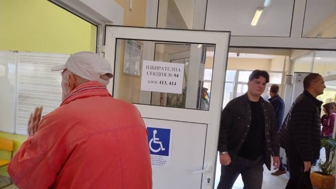 Αύξηση των υποστηρικτών των 8 κομμάτων που μπαίνουν σίγουρα στην Βουλή