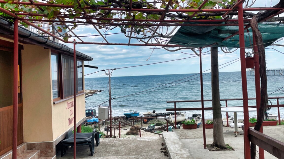 Непознатата България – фарът, лодките и ...