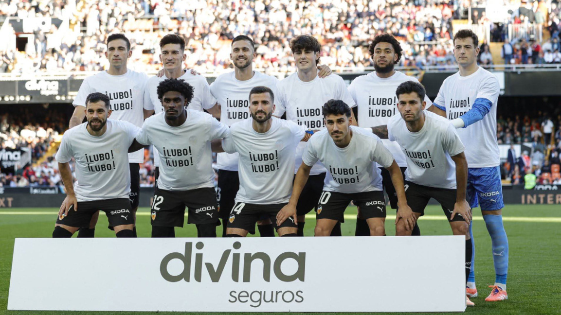 “Valencia” Takımı oyuncularından ve taraftarlarından Lyuboslav Penev'e destek