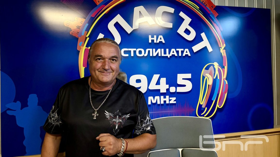 Емил Анчев - фронтмен на група "Конкурент"