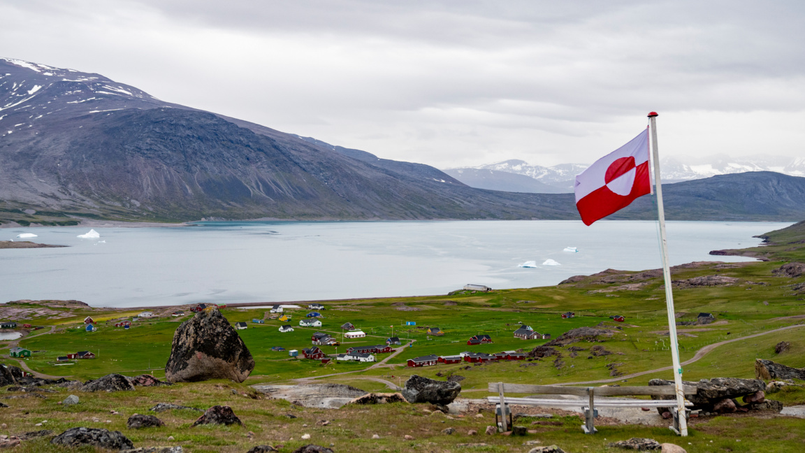 Британският в. "Сънди телеграф" с редакционен коментар по казуса "Гренландия"