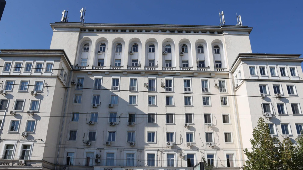 Националите по вдигане на тежести остават в „Спортпалас“ след намесата на ММС