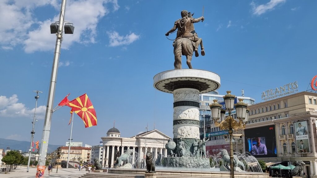 Në Shkup kërkojnë që Gjykata Kushtetuese të anulojë marrëveshjen me Bullgarinë dhe BE-në