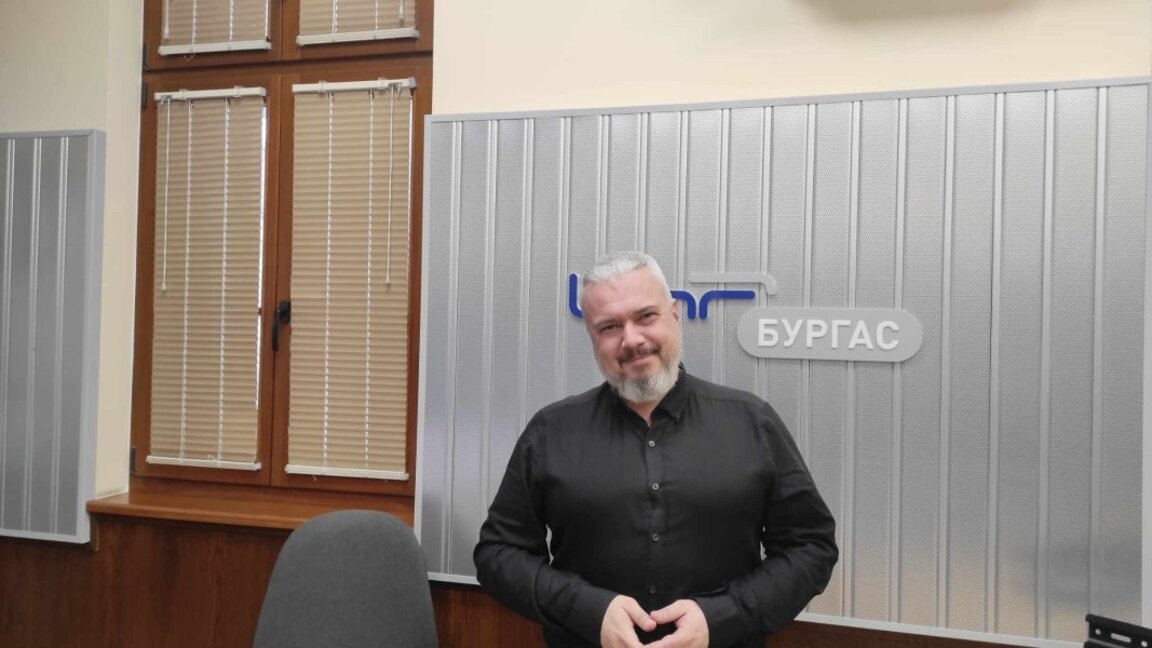 Михаил Ненов: Започва приемът след 7 клас, ще има и нови специалности