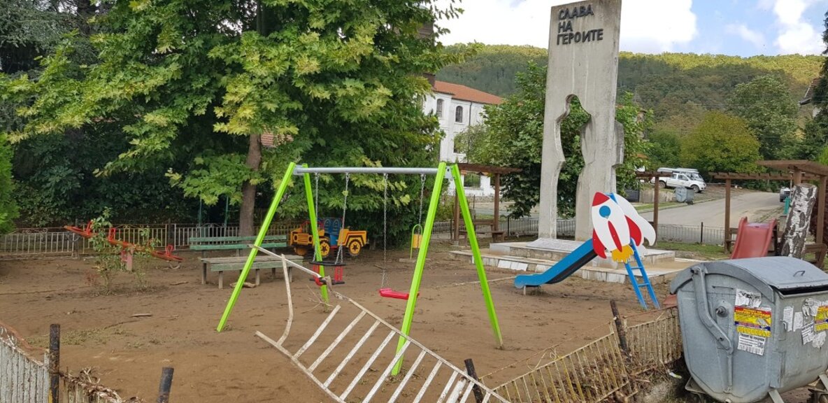 България потъна в скръб за жертвите от голямото наводнение