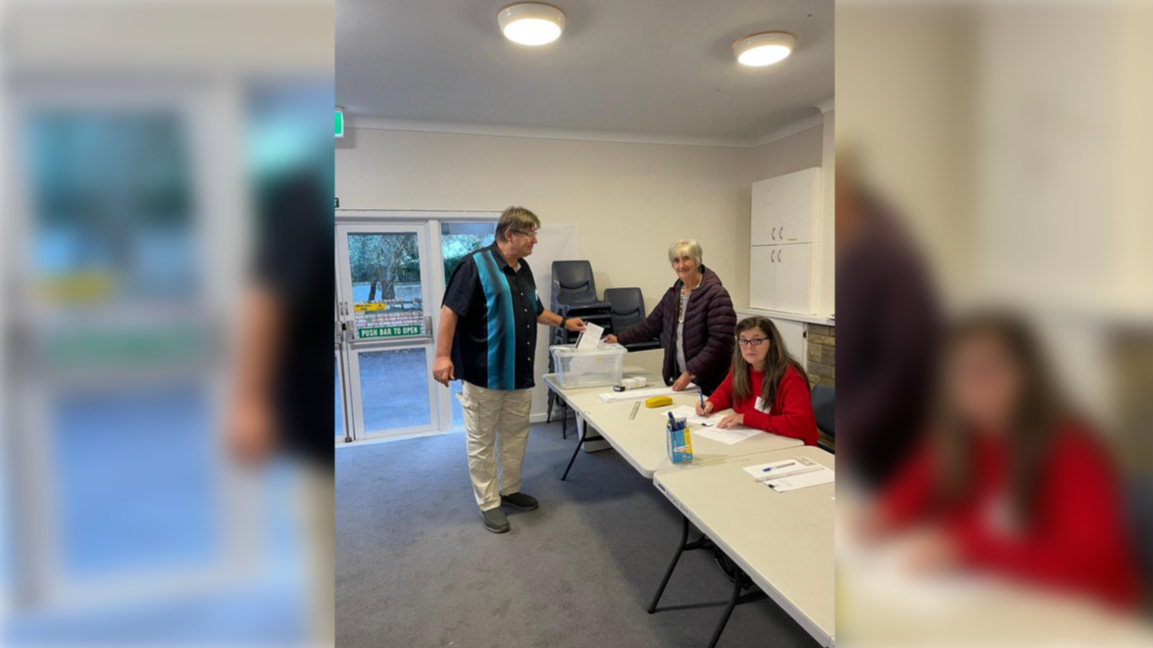 Bulgarians in New Zealand are the first to vote, those in USA will be the last