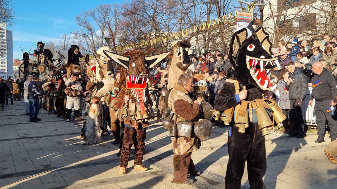 Сурва в Перник