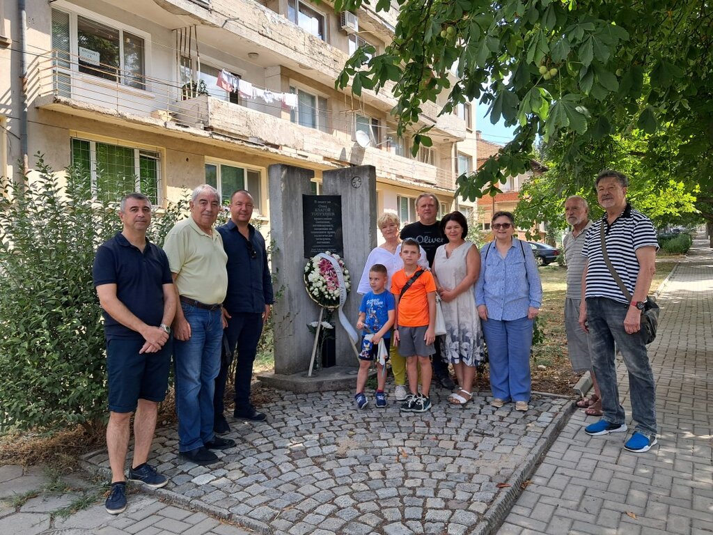 В Кърджали почетоха отец Топузлиев и жертвите на тоталитарните режими