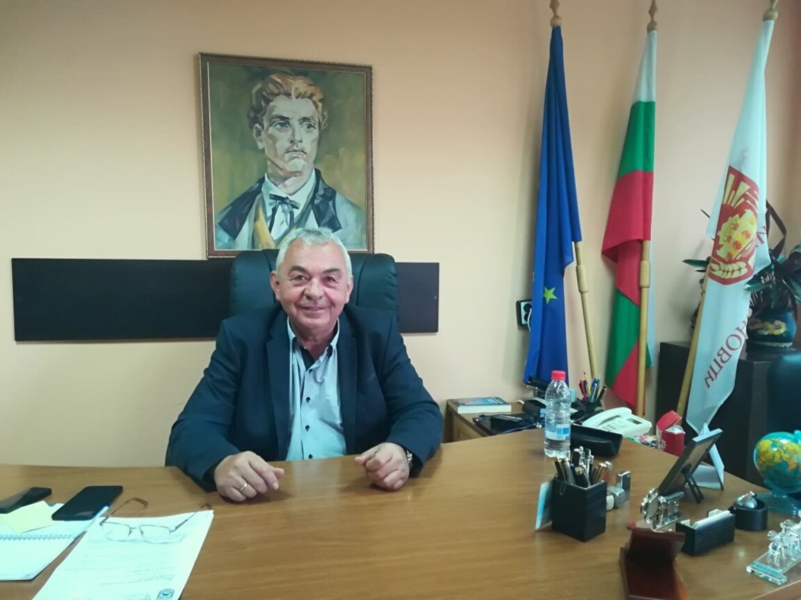 Съдът отстрани кмета на Бойчиновци заради разследване за длъжностно престъпление