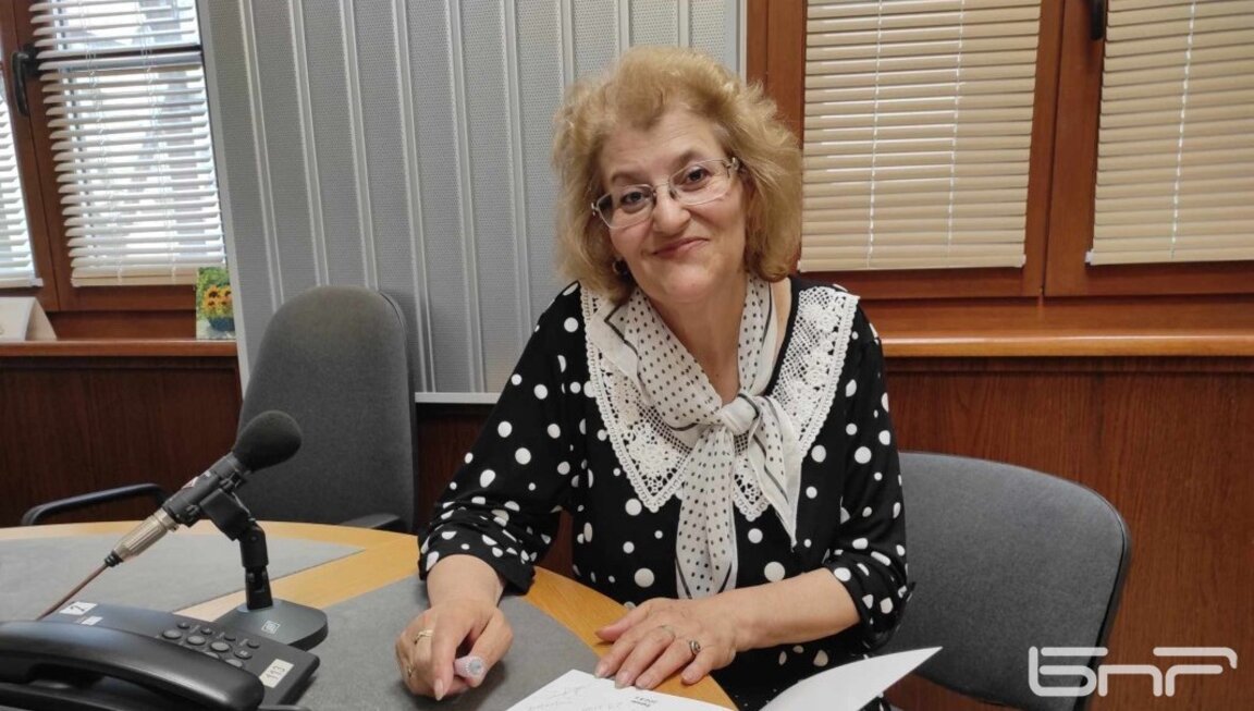 Диана Фъртунова, журналист и калиграф: Глаголицата е врата към нашето минало, към паметта и историята ни