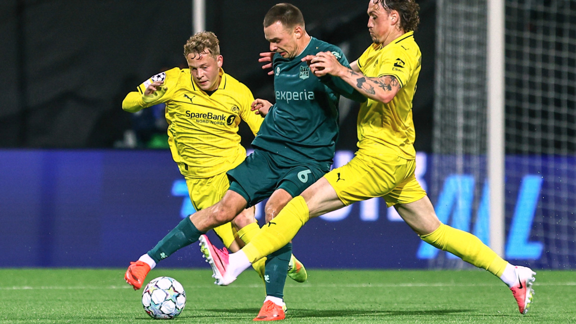 НЕК Неймеген спечели с 3:1 като гост на Цволе