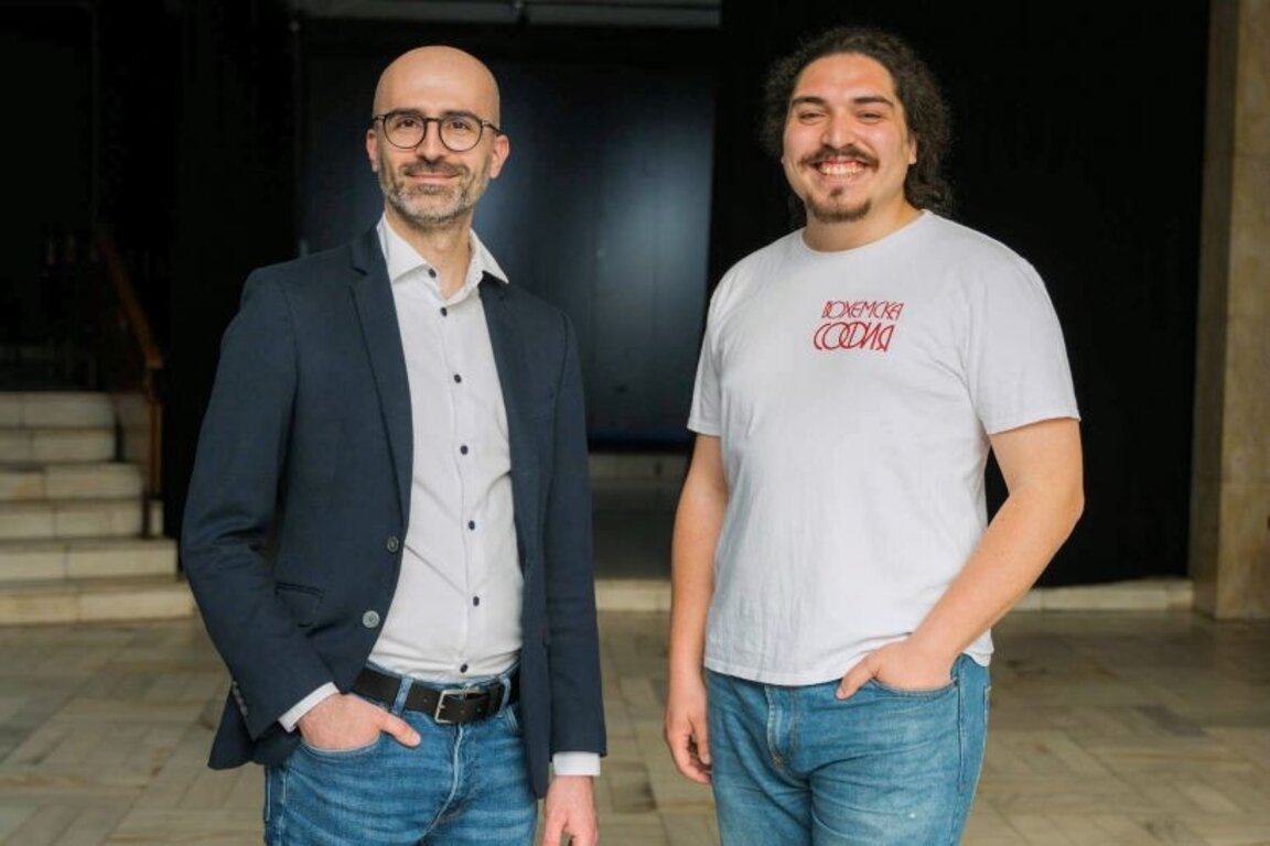 Авторът на книгата (вляво) и авторът на рубриката