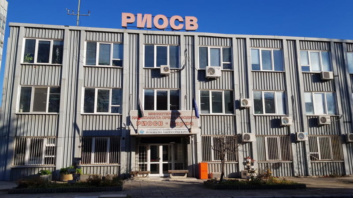 Мирен протест срещу изграждането на ветрогенераторен парк във Вълчи дол днес
