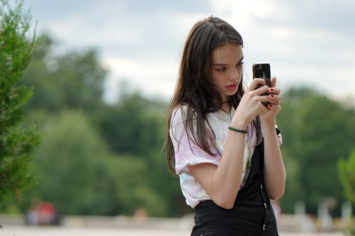 Импулсът в мен: Вреден ли е смартфонът