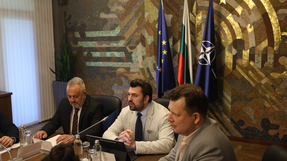 Diplomats in Sofia meet repressed Ljupco Georgievski from Bitola